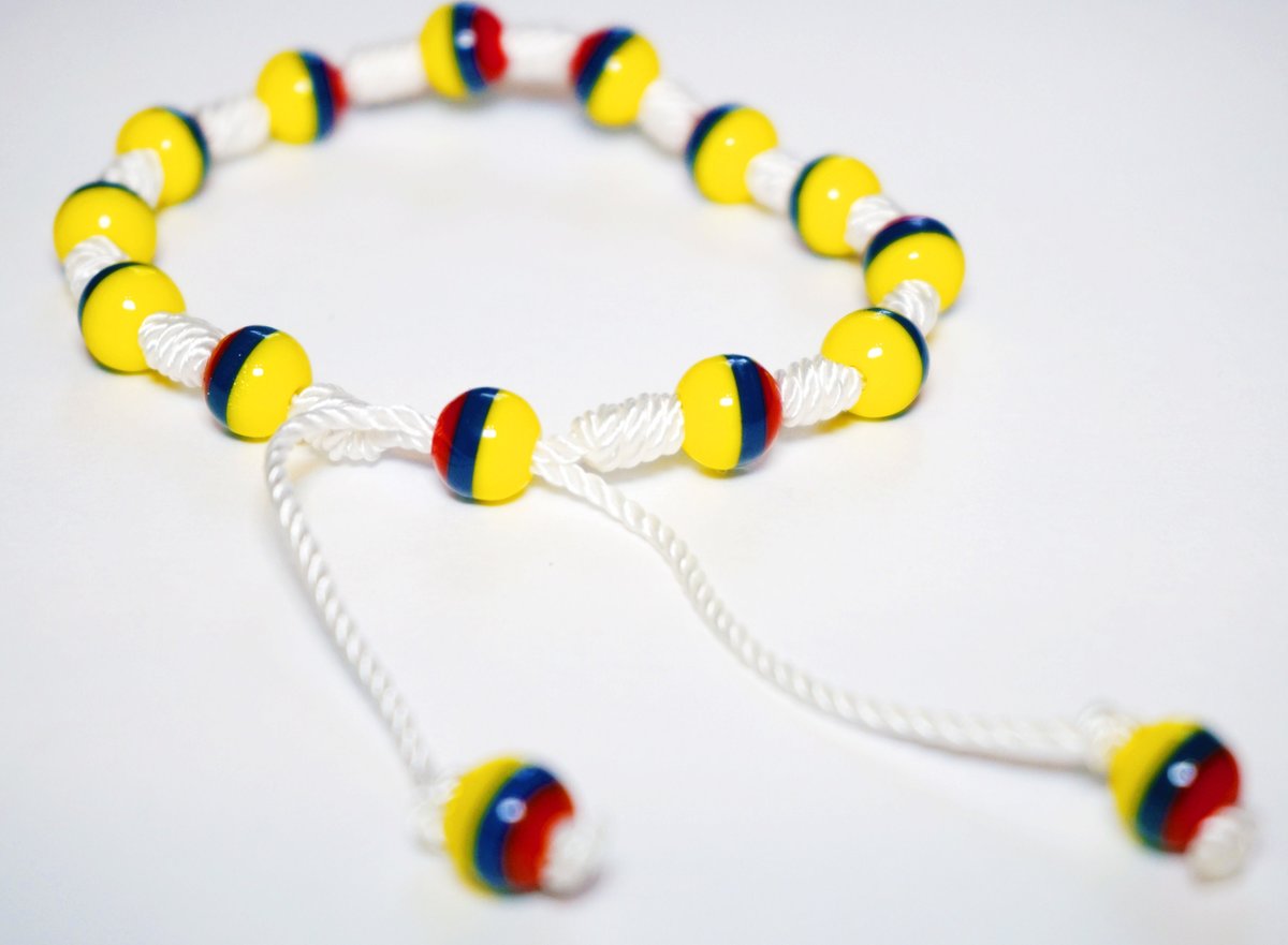 Handmade Tricolor Beaded Bracelet, Colombian Unisex Jewelry